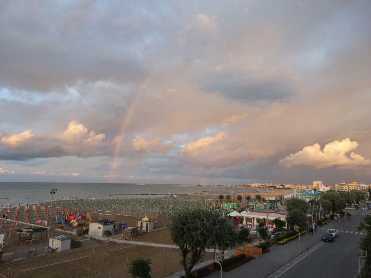 Hotel Cliff Rimini Ngoại thất bức ảnh