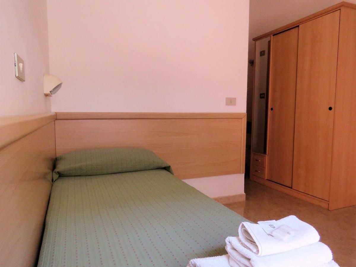 Hotel Cliff Rimini Ngoại thất bức ảnh