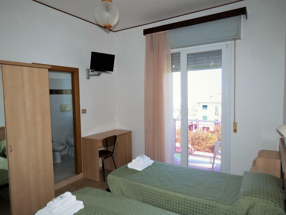 Hotel Cliff Rimini Ngoại thất bức ảnh