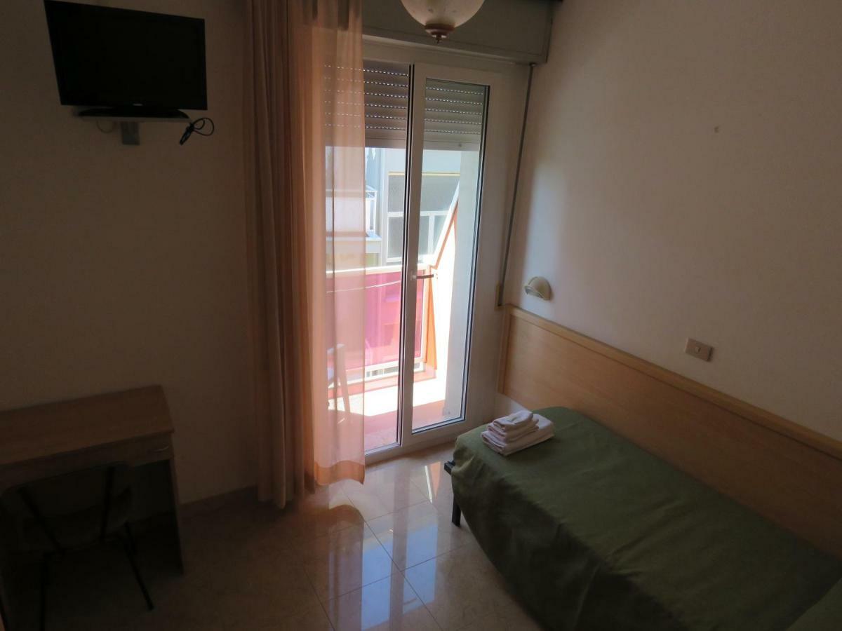 Hotel Cliff Rimini Ngoại thất bức ảnh